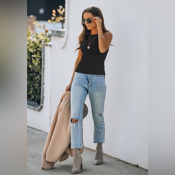 Fitted Racer Back Tank Top - Picture 7 of 7